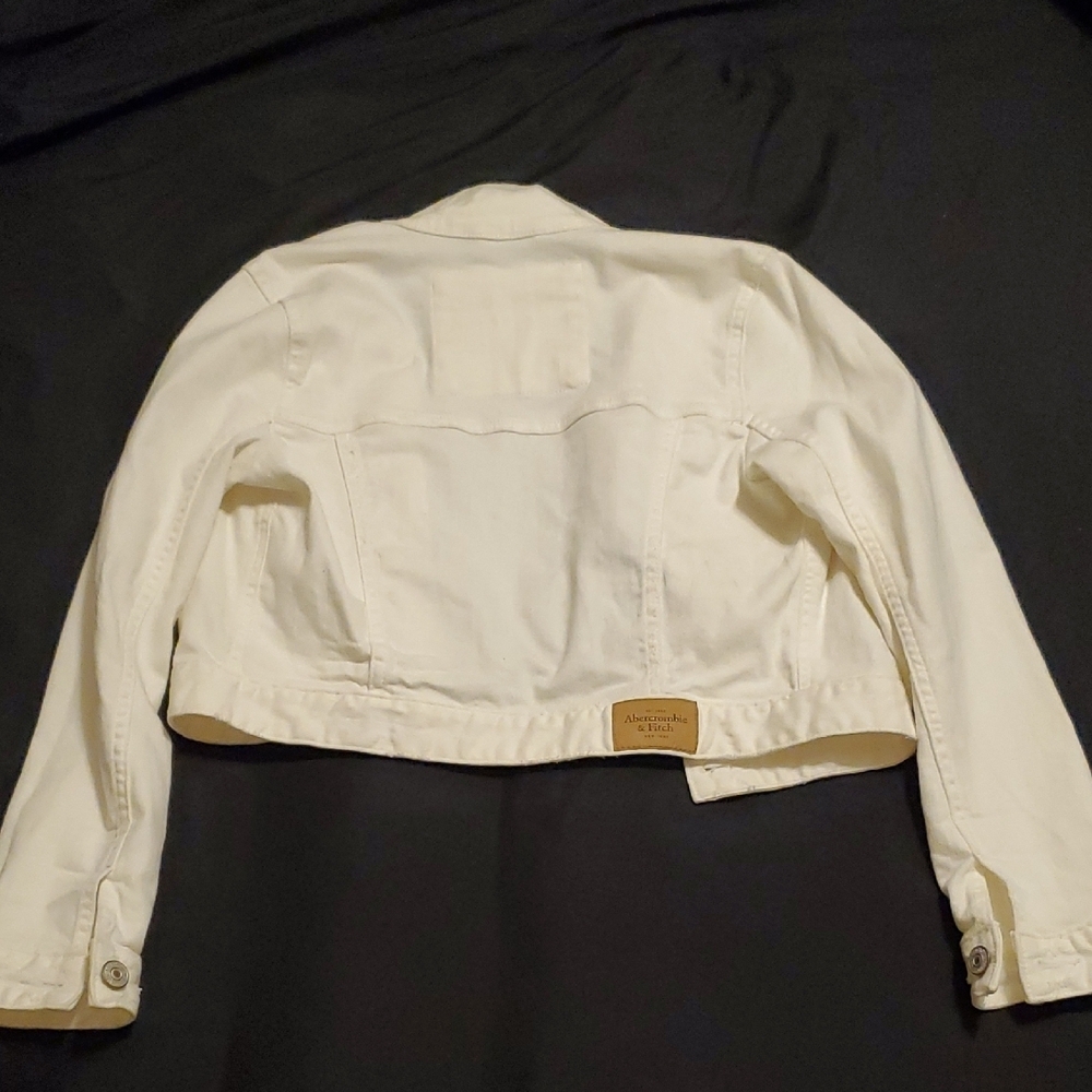 Abercrombie & Fitch White Jean Jacket - Picture 9 of 13